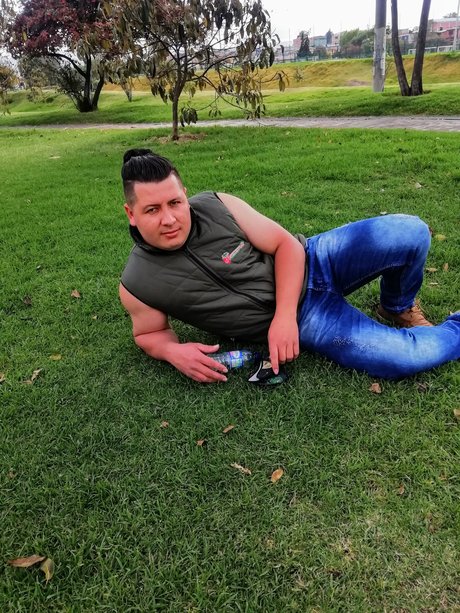 Tomy_ modèle pornographique galeries