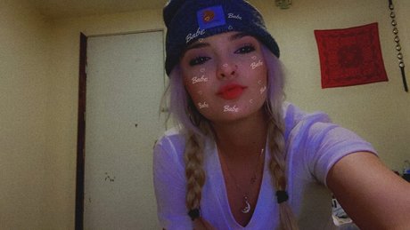 Cheyanne Norton modèle exclusif images