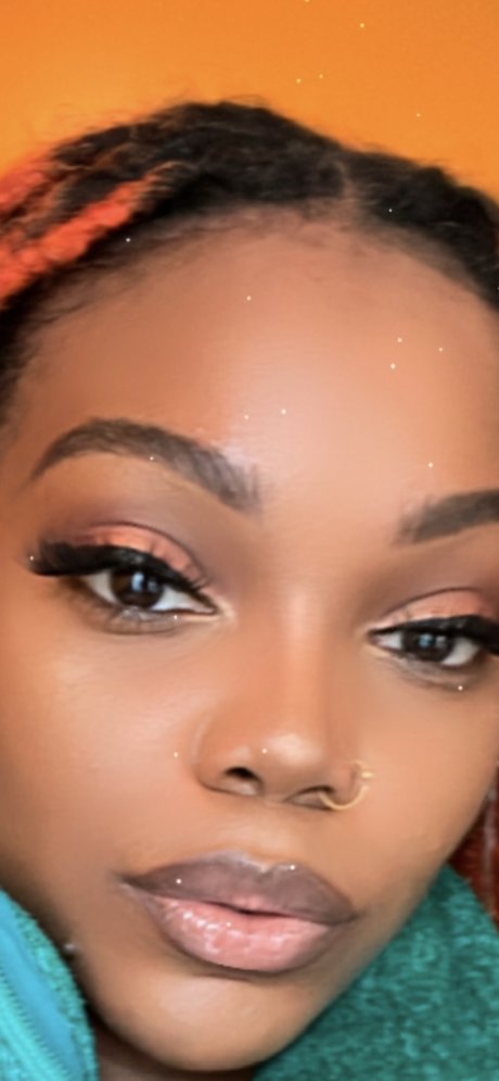 Thelocdjanet actrice sexy galeries