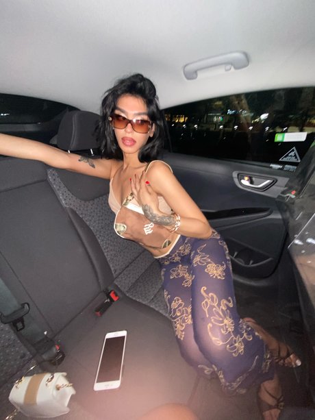 VALLERIA CARAMELA sexe star du porno collection