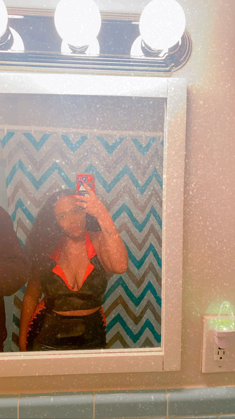 Koko Chanel étoile parfaite galerie