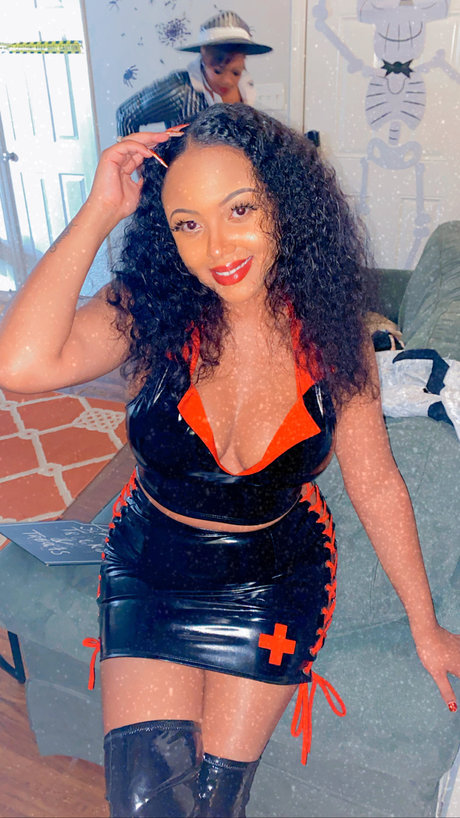 Koko Chanel actrice pornographique photos