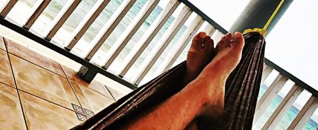 Toe Van Riss star du porno gratuite photo