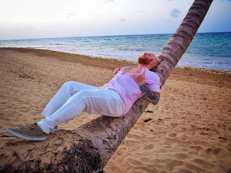 Tiny Tim modèle de sexe galerie