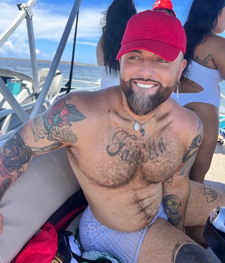 Tommy montanezzz mannequin galeries