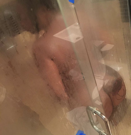 Ticcaracash star du porno chaud image