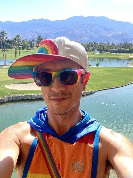 Jorge L Gonzalez Jr_ art star du porno img