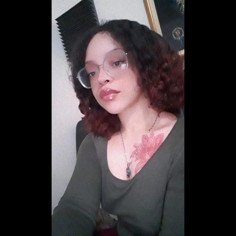 Tyjane Havies star du porno parfaite image