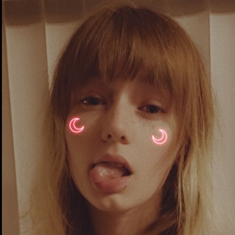 Faeryn Celestia haut étoile des photos