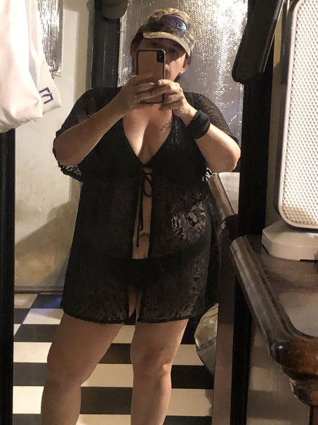 Jade Thomas actrice sexy images