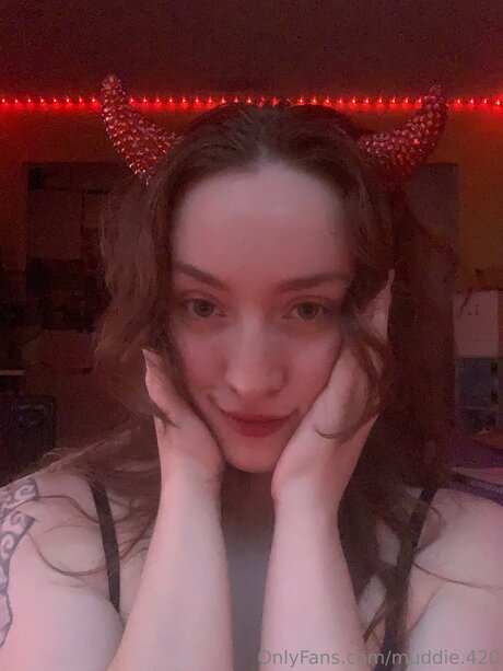 muds_ étoile adulte galeries