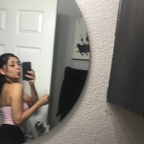 fans trans milf uniquement haut gratuit image