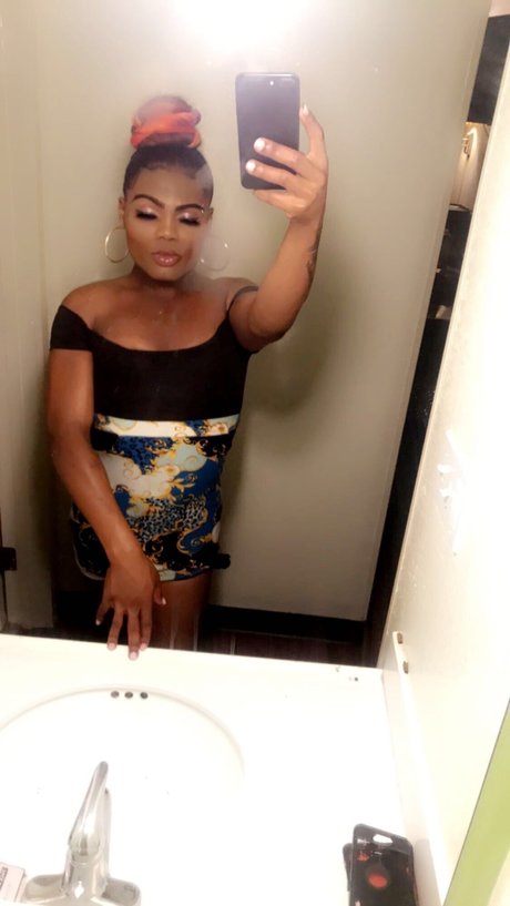 Rasheeda sexe star du porno des photos