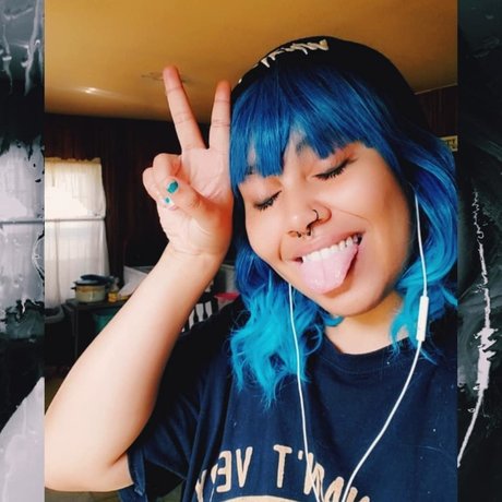 trvsh cryptiid star du porno chaude images