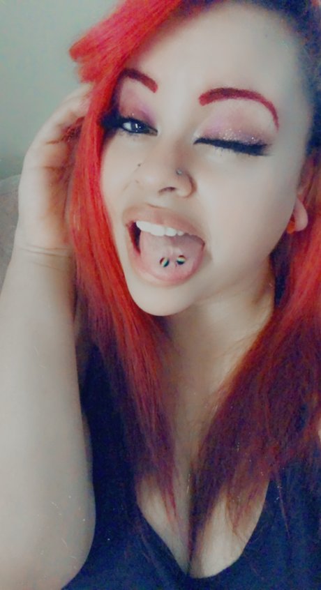 Angel babe modèle pornographique archive