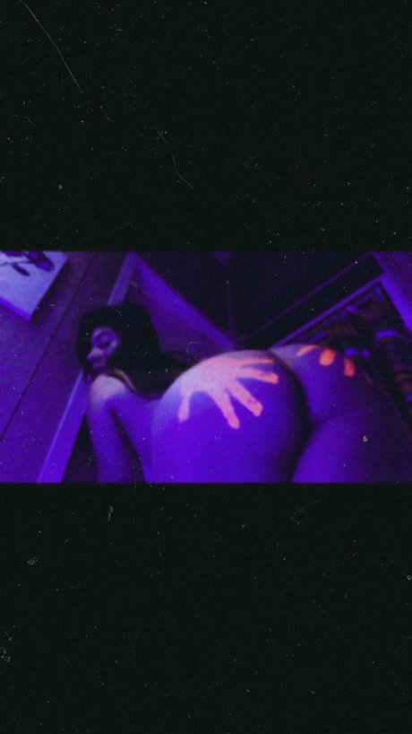 TOYKO jolie star du porno galeries