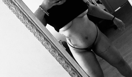 Mermaidgioo xxx étoile photo