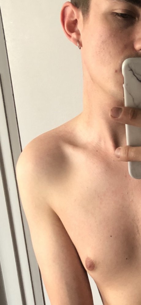 That French Twink modèle sexy photo