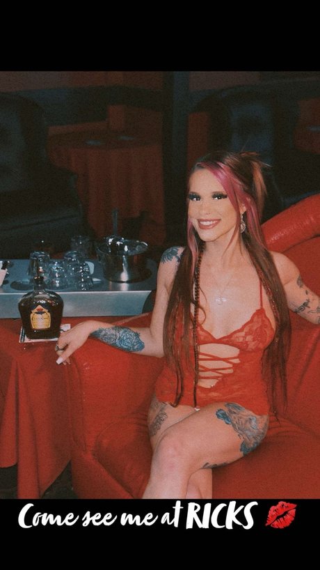 SunshineMay modèle artistique galerie