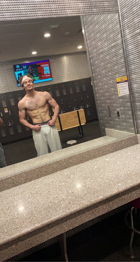 gros seins branlette espagnole onlyfans xxx meilleur img