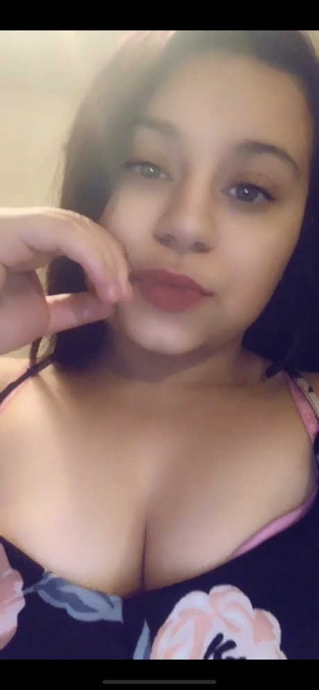 Raquel Ramirez actrice chaude galerie