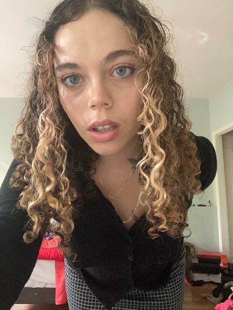 Shortandsweet666 joli modèle photo