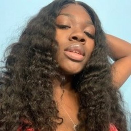 Ms Goodhair_ star exclusive galerie