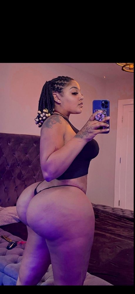 ThotyD sexe star du porno galeries