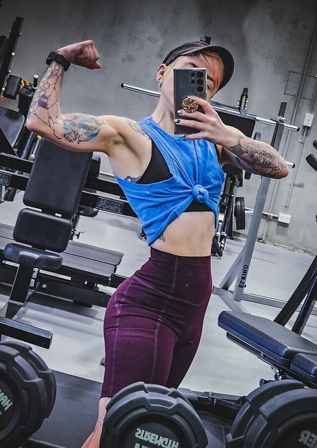 reine de pique onlyfans parfait collection