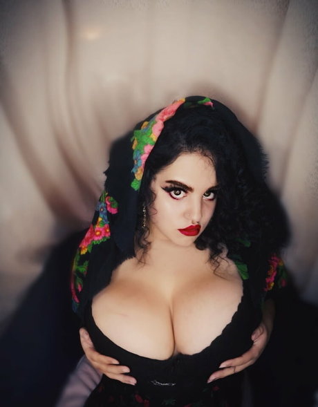 Anna Sivona étoile hd archive