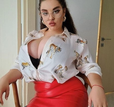 pom-pom girl nue onlyfans adulte en haute qualité images