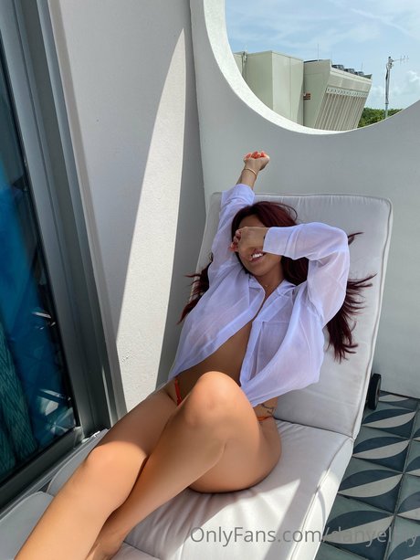 Danielley Ayalaa xxx étoile photos