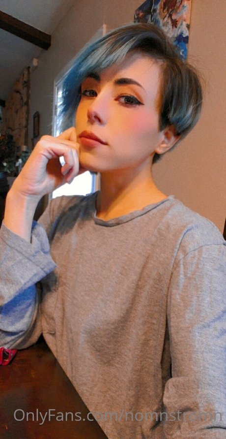 tatouages ​​blonds onlyfans haut xxx img