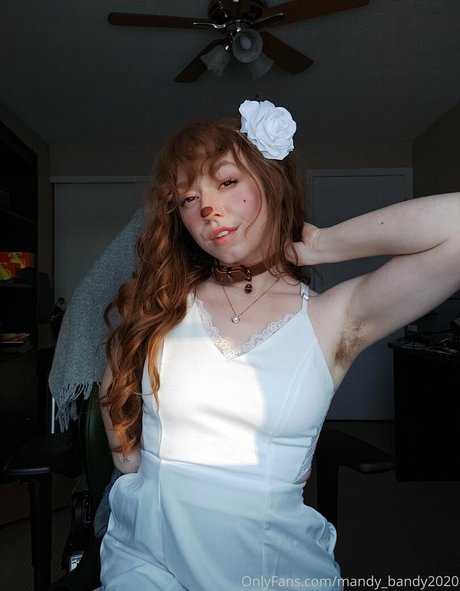 MandyFrizzle actrice parfaite photo