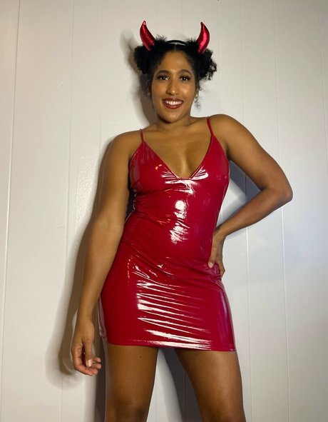 Marti Belle actrice chaude img