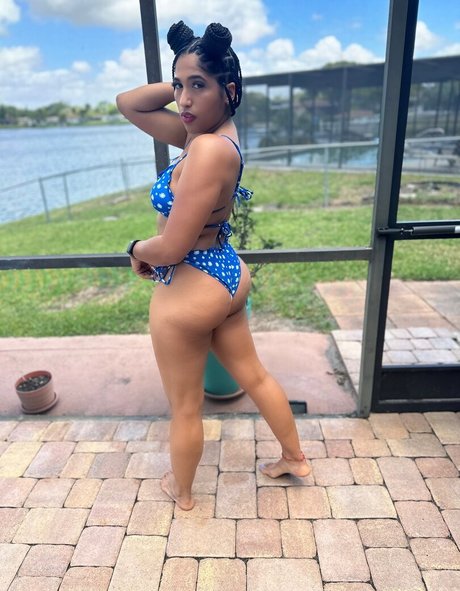 Marti Belle actrice chaude image