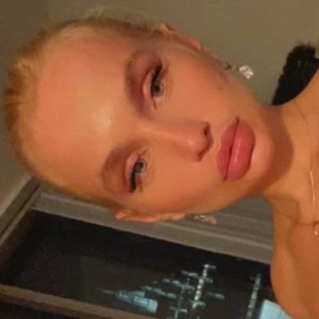 gros seins ébène onlyfans xxx adulte collection