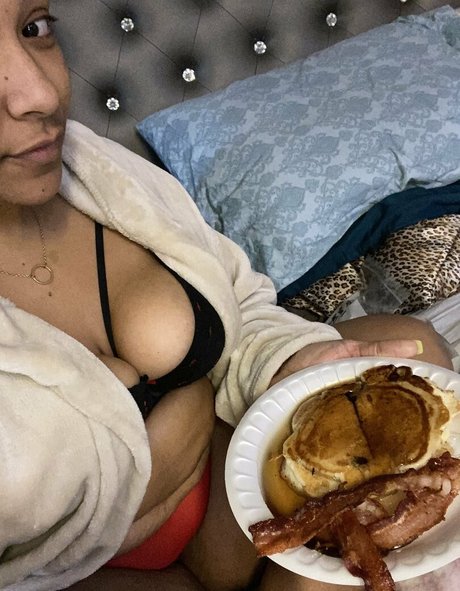 Judy the Great star du porno gratuit des photos