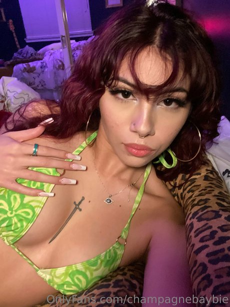 Digital Girl modèle érotique photo