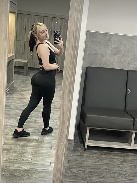 Eliseuwuu actrice de sexe collection