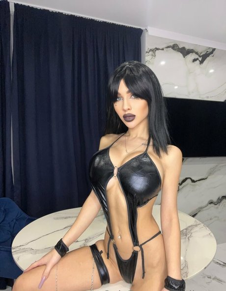 Elissabest star érotique des photos