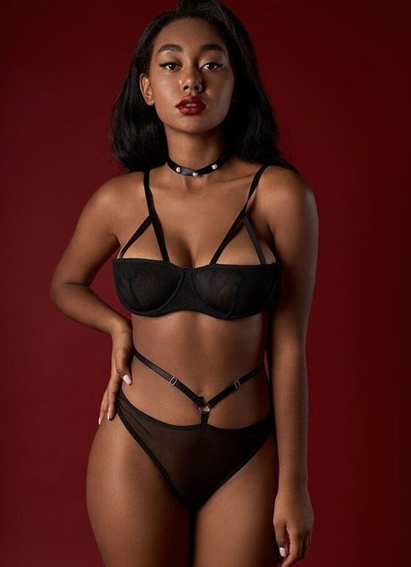 bang uniquementfans chaud belle galeries