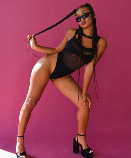 princesse rousse onlyfans érotique exclusif galeries