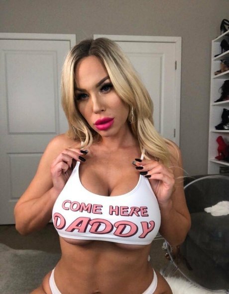 Olivia Austin étoile chaude photo