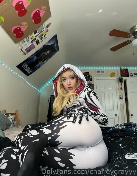 charley modèle hd des photos