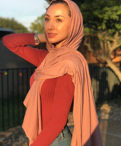 bxbbymaya actrice libre collection