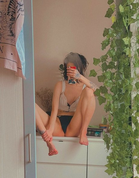 femmes au foyer uniquementfans parfait nu images