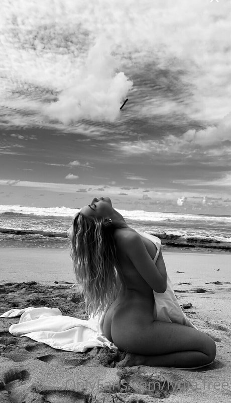 lydia free étoile nue photo