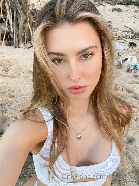 lydia free star exclusive photos