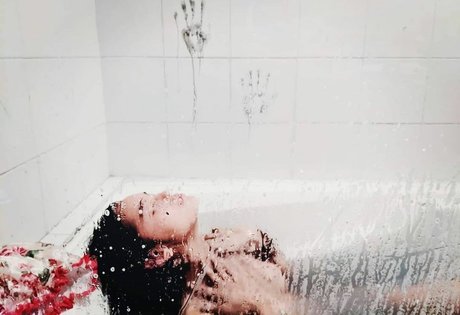 fitness xxx uniquementfans nus sexy archive